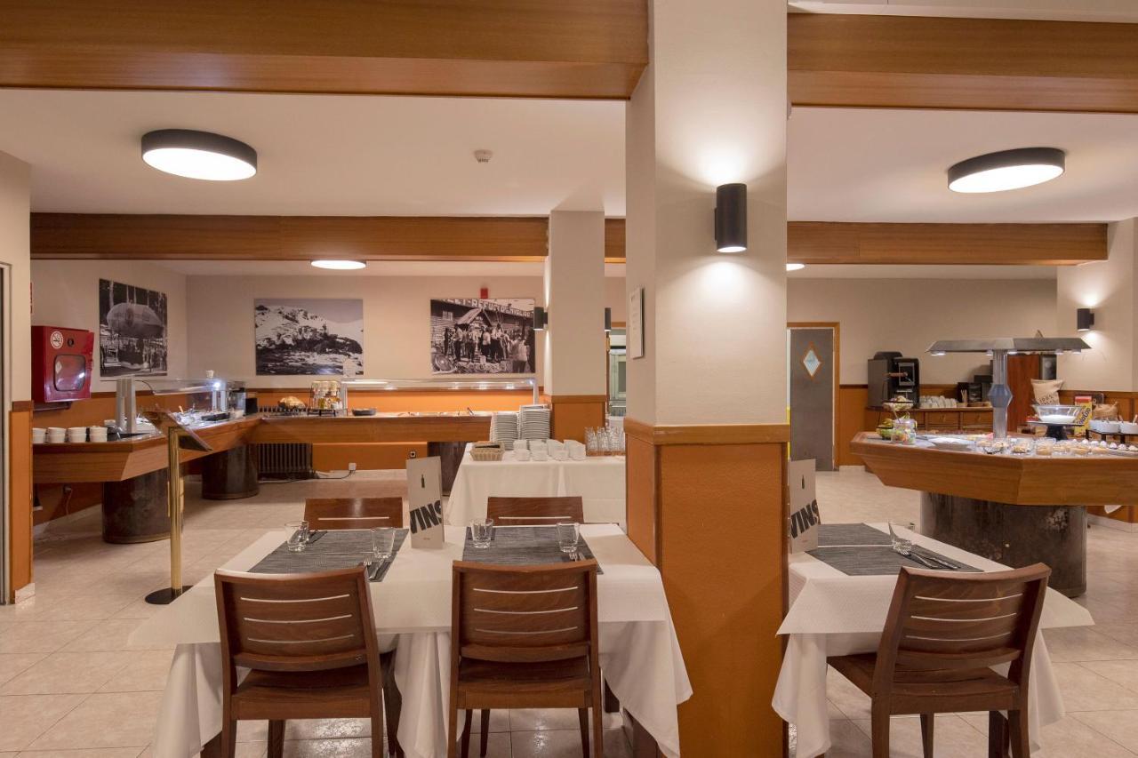 Hotel Encamp Kültér fotó