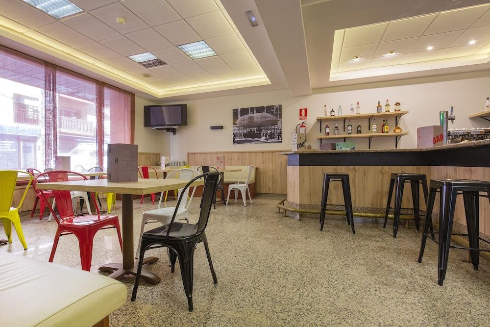 Hotel Encamp Kültér fotó