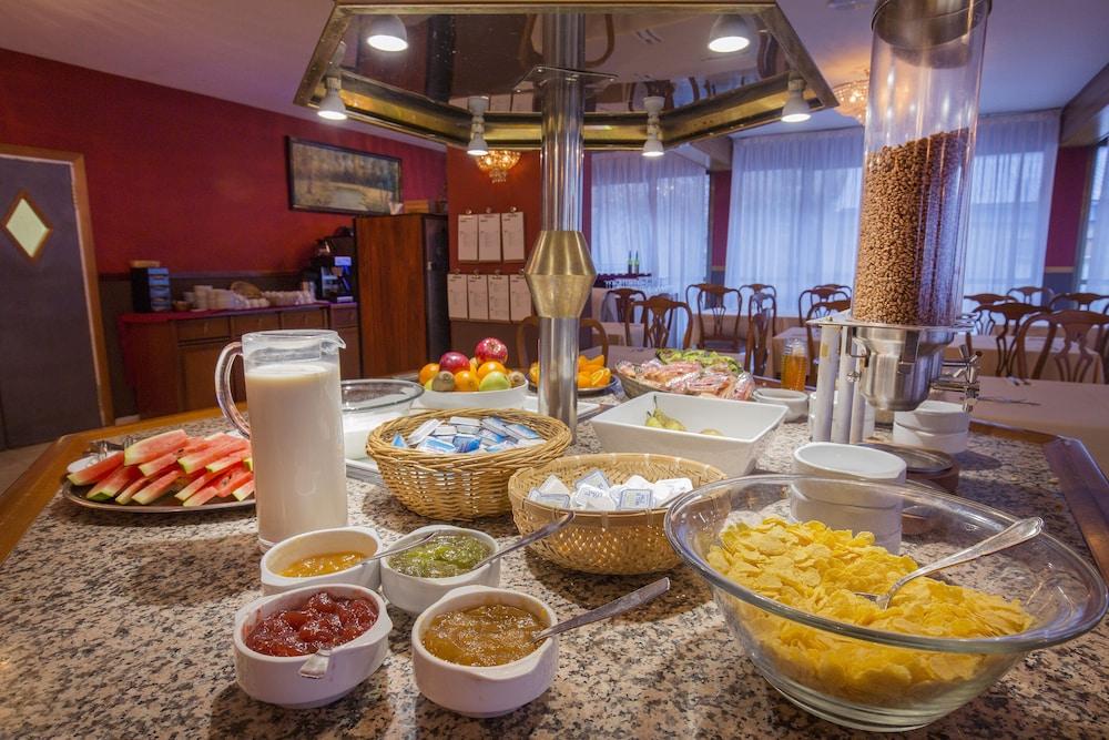 Hotel Encamp Kültér fotó