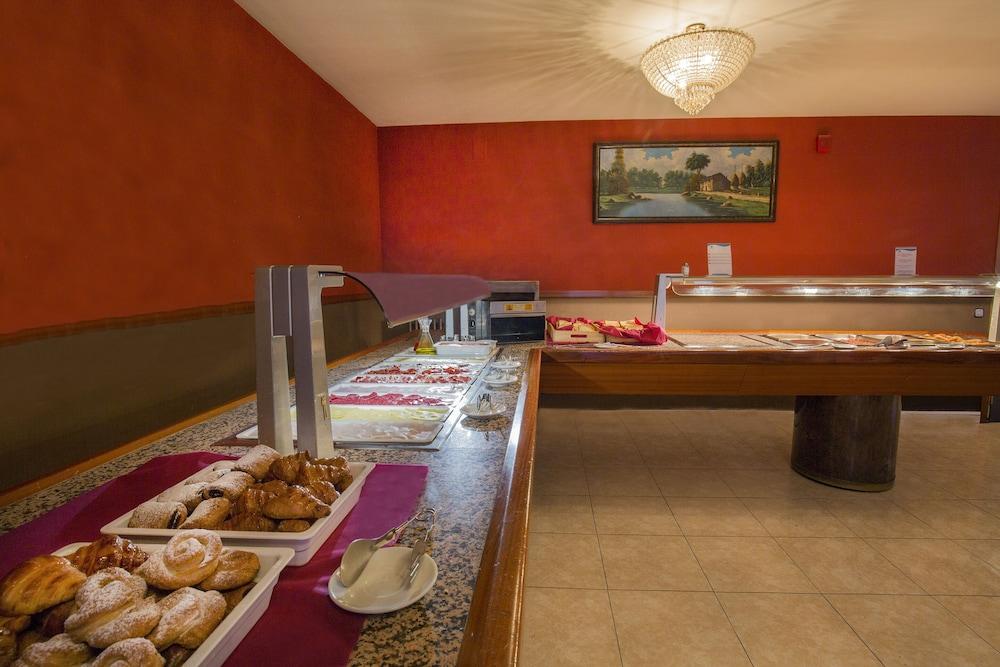 Hotel Encamp Kültér fotó